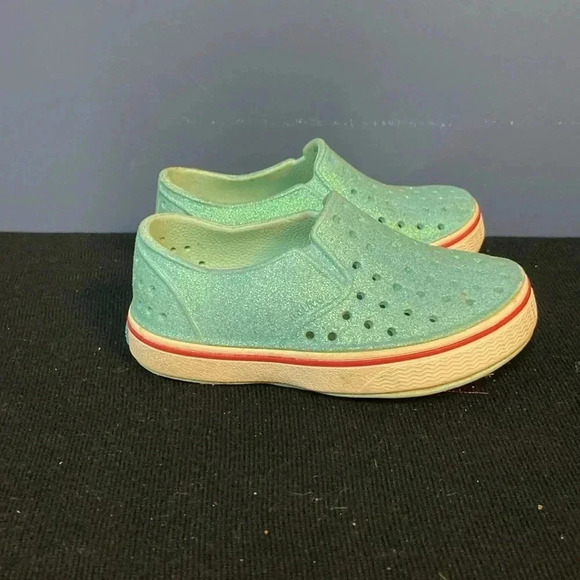 NATIVE SLIP ON SHOES TEAL GLITTER GIRLS SHOES SIZE 7 GOOD CLEAN CONDITION - Picture 5 of 13